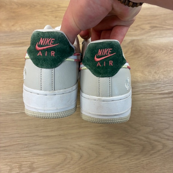 Nike Air Force 1 All Petals United Embroidered Sneakers Women's Size 7.5 Skater - Picture 6 of 8